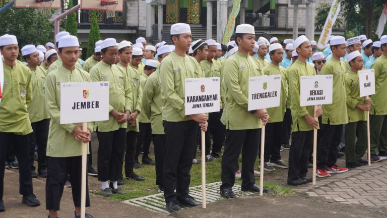 Ramadhan 2025, Tiga Ratus Santri Ponpes eLKISI Siap Bertugas Dakwah di Dalam dan Luar Negeri