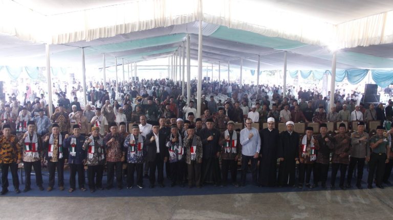Silatnas eLKISI ke-12: Ribuan Jama’ah Penuhi Panggung Persatuan Umat