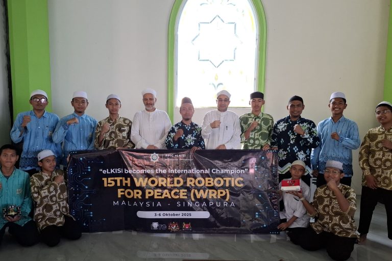 Santri eLKISI Siap Ukir Prestasi Lagi di Kejuaraan Robotika Dunia