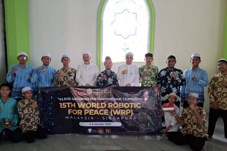 Santri eLKISI Siap Ukir Prestasi Lagi di Kejuaraan Robotika Dunia