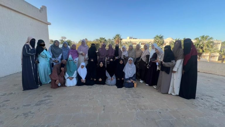 Lebaran Pertama di Negeri Orang: Kisah Alya, Santri eLKISI yang Menemukan Keluarga Baru di Libya