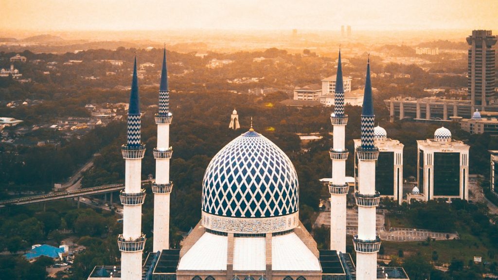 Memahami Hakikat Tawakal kepada Allah Penentram Hati Mukmin