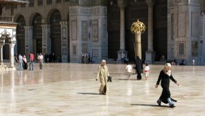 Menghidupkan Adab Bertetangga Islami mempererat persaudaraan dan harmoni sosial di perumahan modern