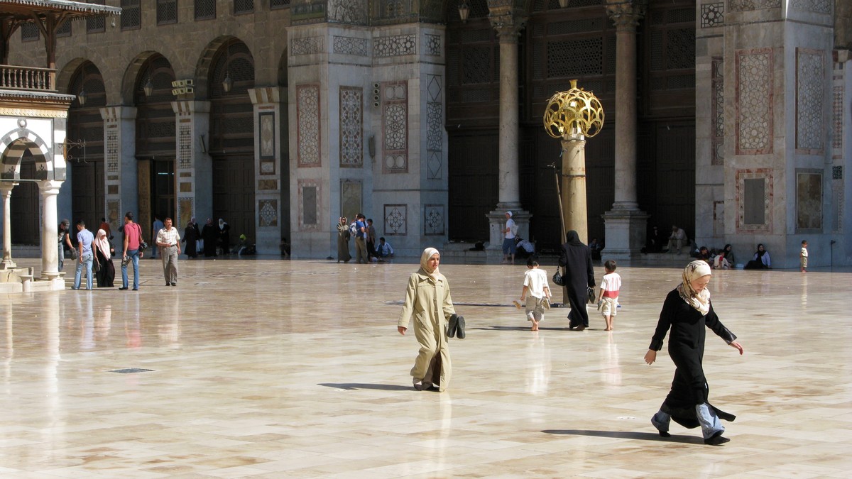 Menghidupkan Adab Bertetangga Islami mempererat persaudaraan dan harmoni sosial di perumahan modern
